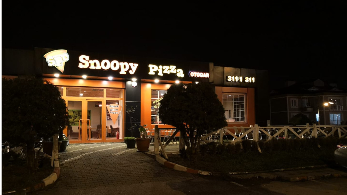 Snoopy Pizza Menü